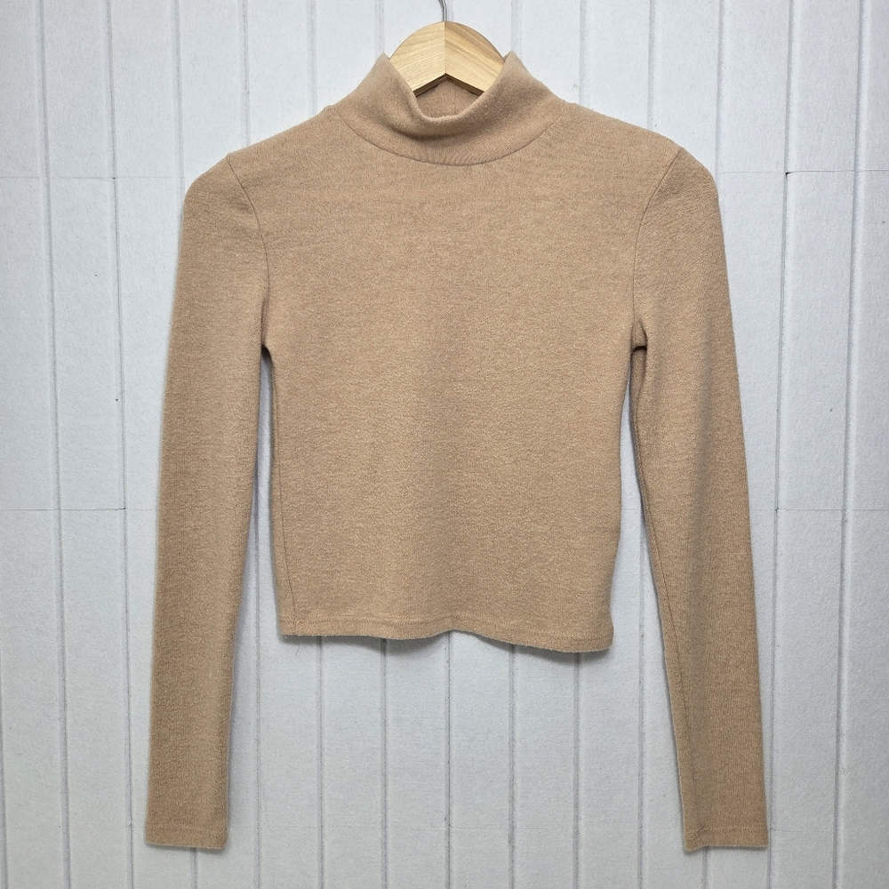 Zara Cozy‎ Crop Tan Mock neck Sweater size S
